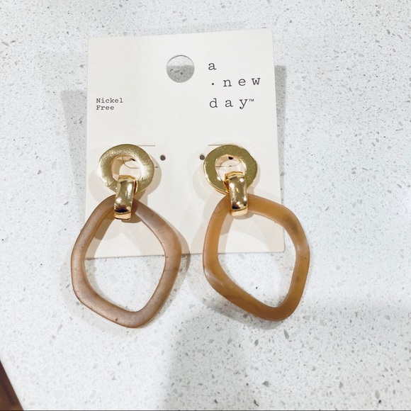 a new day Jewelry - NEW Earrings - A New Day - Tan Gold Dangle oval